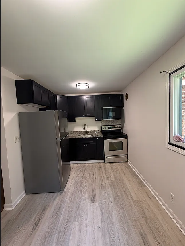 1 bed, 800 sqft, $950 — Photo 2