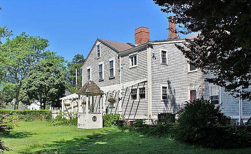 2nd image of 932 Hope St