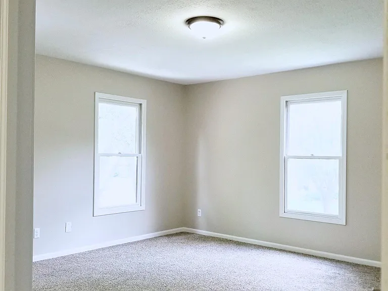 7203 Shady Nelms Dr — Photo 24