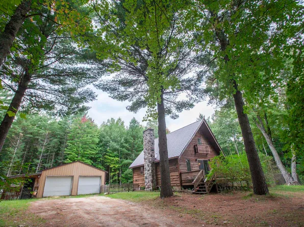 5433 N Skookum Rd, Luther, MI 49656