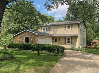 1306 Andover Pl, Elkhart, IN 46514