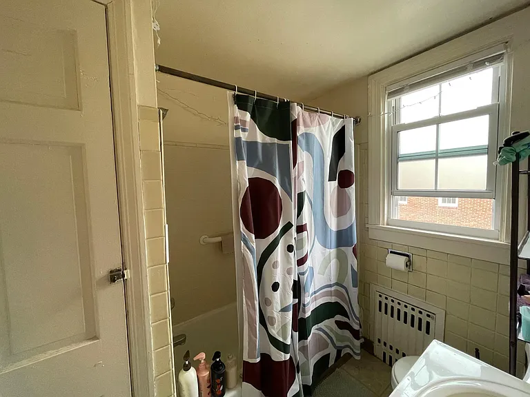 5829 Elwood St — Photo 10