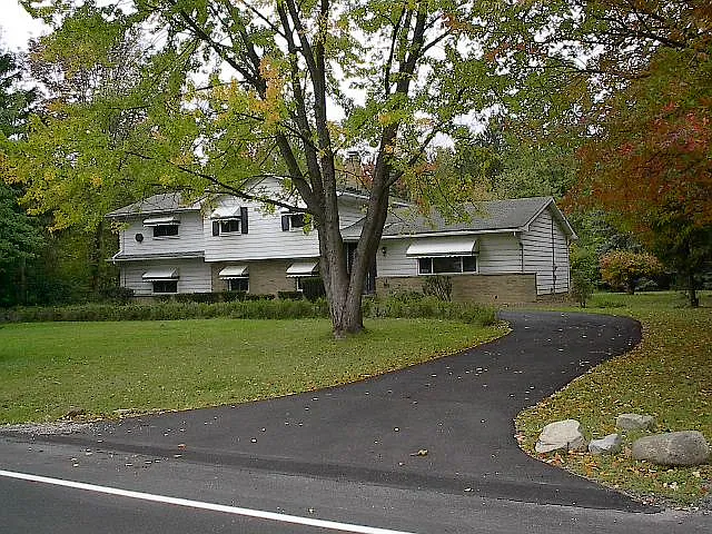 3778 Brainard Rd — Photo 11