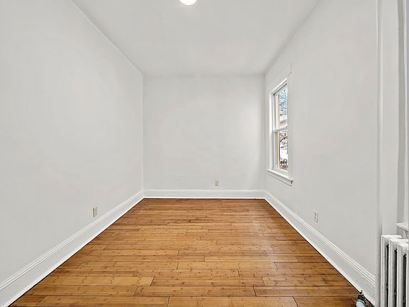5th image of 163-165 Montgomery St #1