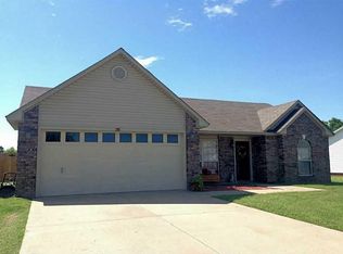 281 Azalea Dr, Greenwood, AR 72936