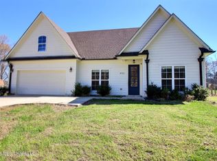 4722 Alexander Rd, Olive Branch, MS 38654