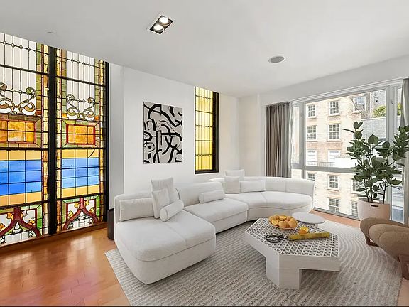 3rd image of 437 Sackett St #302C