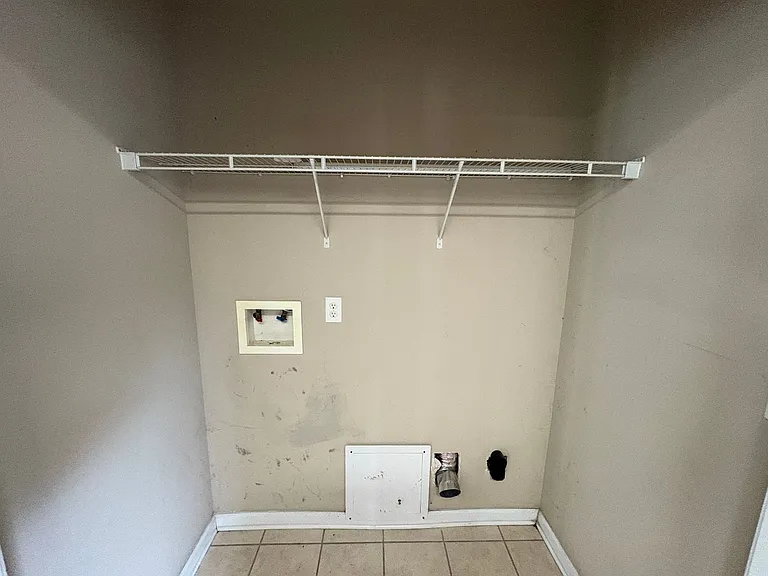 5287 Promenade Dr — Photo 6