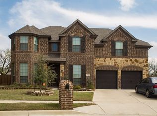 8741 Grassy Hill Ln, Fort Worth, TX 76123