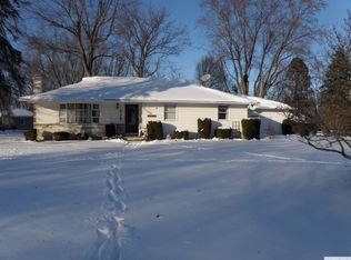 83 Grandview Ave, Catskill, NY 12414