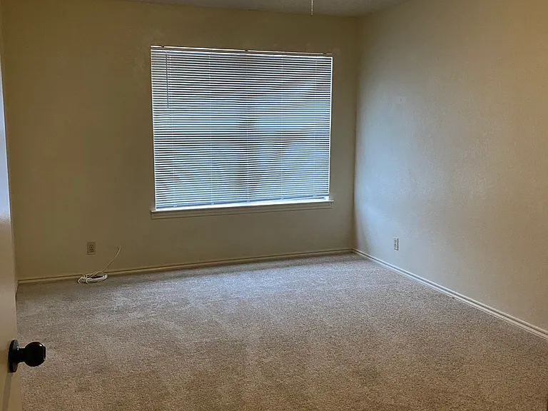 605 Meadow View Ct #1 — Photo 8
