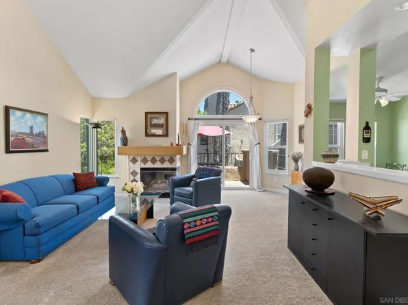 11310 Camino Playa Cancun Unit 3, San Diego, CA 92124