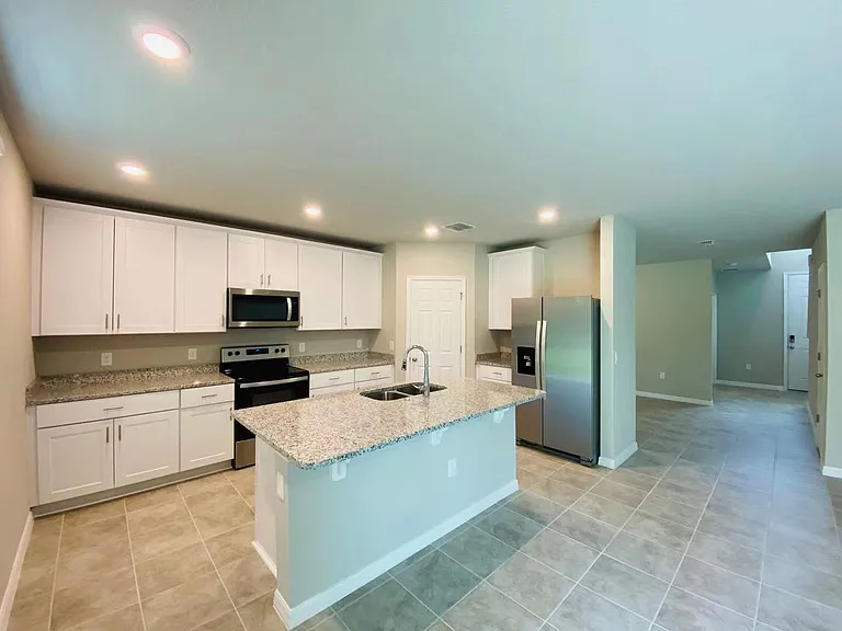 17305 Cagan Crossings Blvd — Photo 9