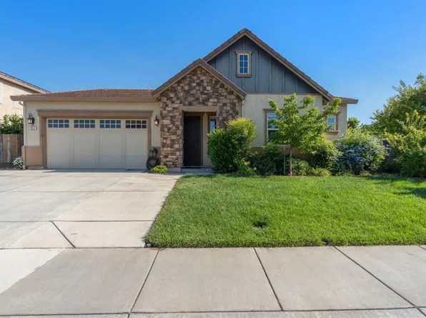1017 Kumara St, Manteca, CA 95337