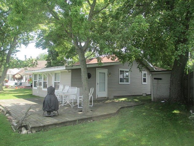 1st image of 584 Swains Lake Dr