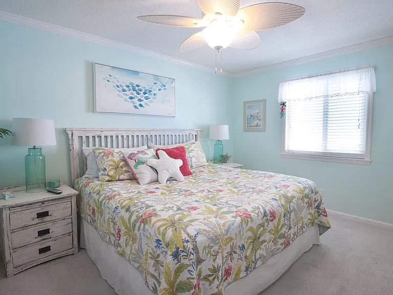 310 Carolina Beach Ave S — Photo 15