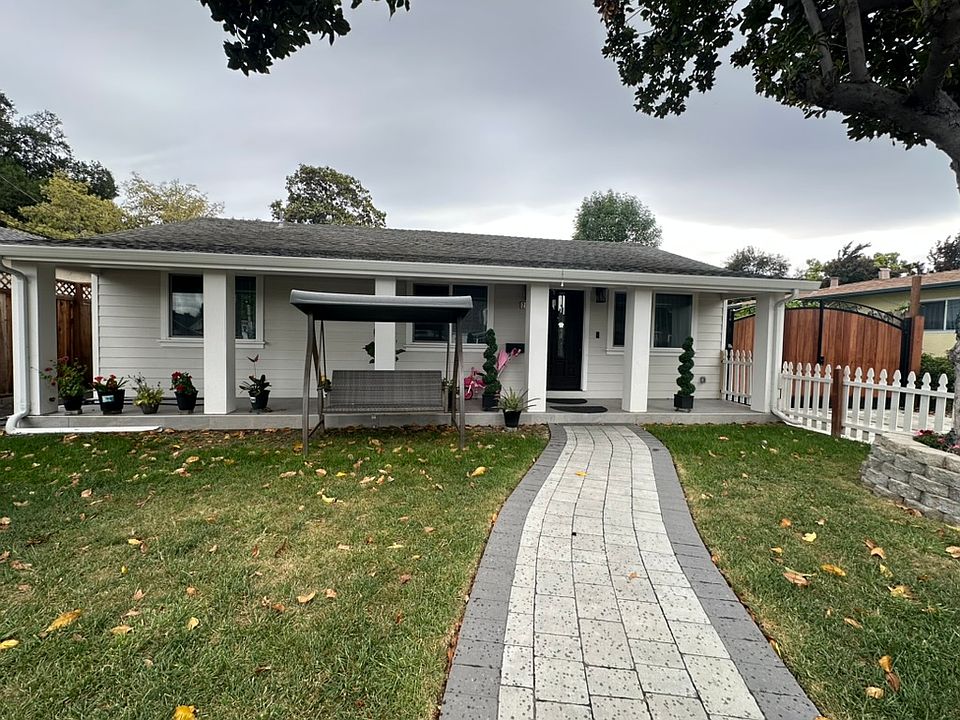 1st image of 2082 Randolph Dr