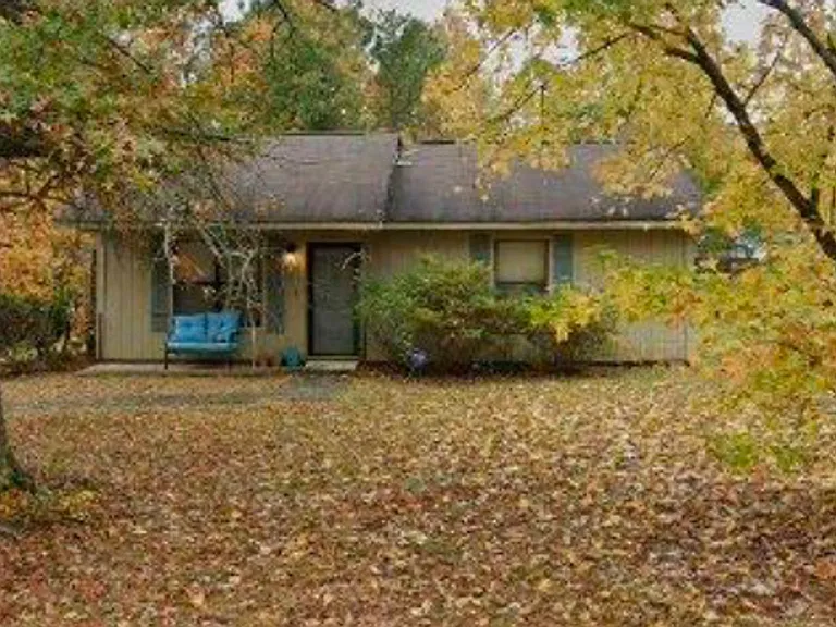 7314 Meadowland Dr — Photo 1