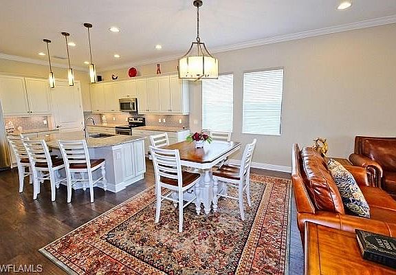 3rd image of 10662 Essex Square Blvd