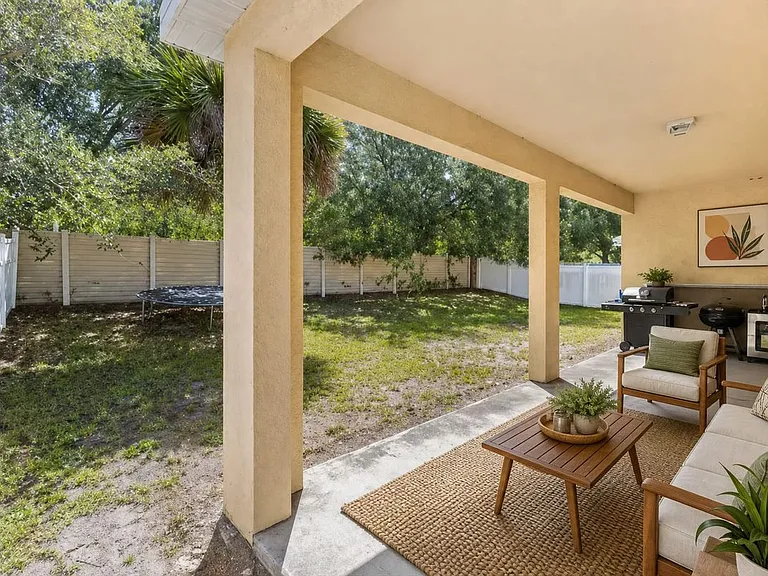 11328 Bridge Pine Dr — Photo 2