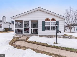 97 Acorn Ct E, New Hope, PA 18938