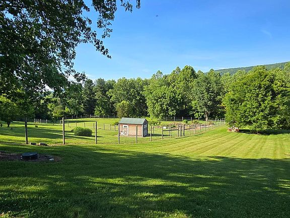 4th image of 8613 Hollow Rd