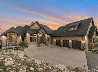 5055 N Waterfall Dr, Pleasant View, UT 84414