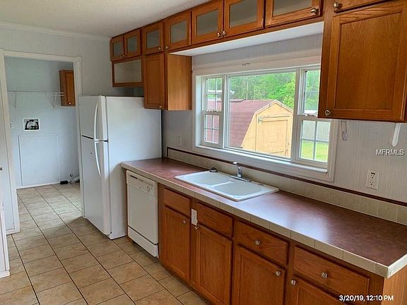 4th image of 3724 Dawn Ave