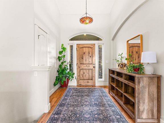 4th image of 2021 W Sagwon Dr