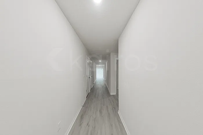4 bed, 2.0 bath, 1650 sqft, $1,895 — Photo 2