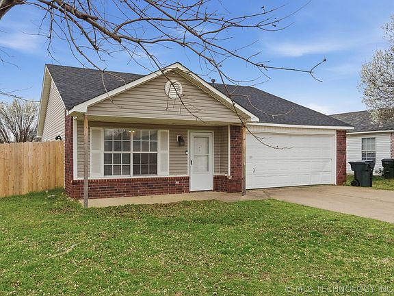 2nd image of 1925 Bristol Rd