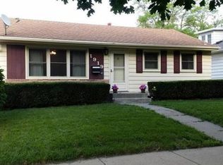 1919 Lovers Ln, Saint Joseph, MO 64505