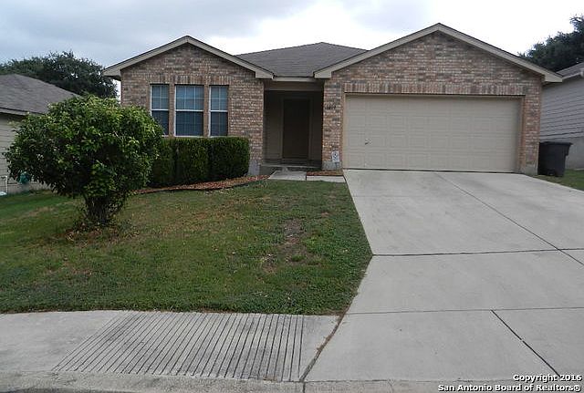1st image of 1010 Magnolia Hl
