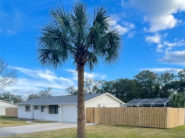 710 NE 43rd St, Ocala, FL 34479