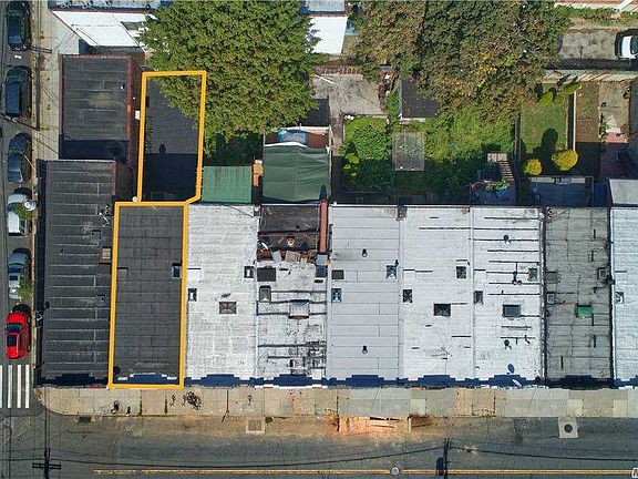 5th image of 200-03 32nd Ave