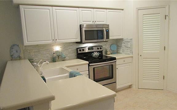 4th image of 2323 Carnaby Ct