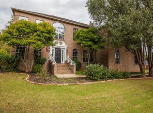 3918 E Caston Dr, Fayetteville, AR 72701