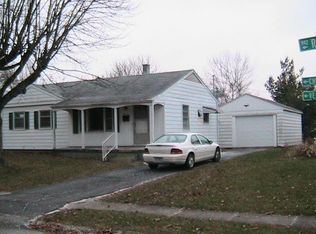 942 Rosewood Dr, Peru, IN