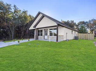 907 Pease River Dr, Granbury, TX 76048