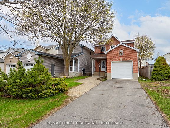 3rd image of 870 Walker Ct