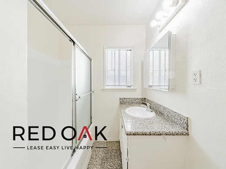 5317 Auckland Ave #3 — Photo 10