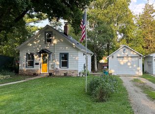 1037 6th Ave SE, Rochester, MN 55904