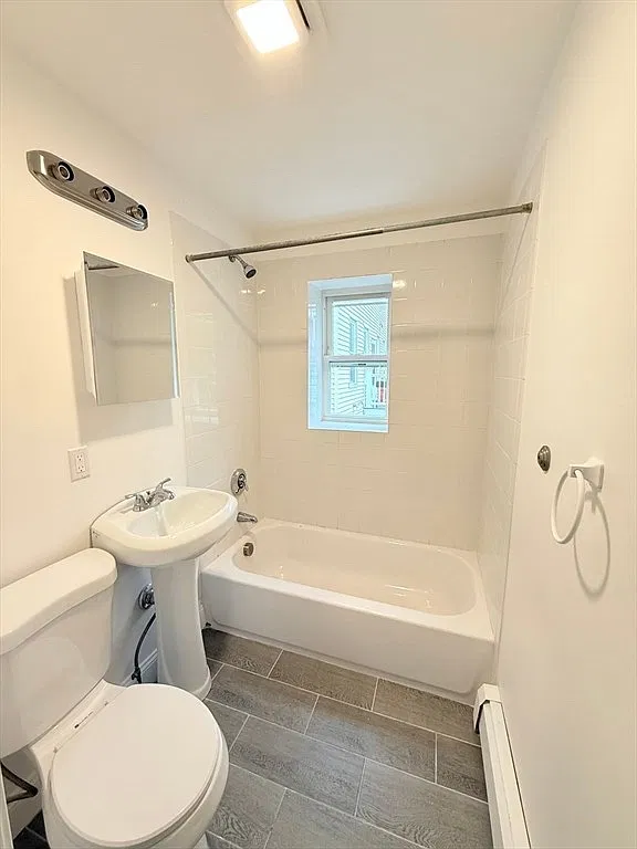 335 Spruce St — Photo 4