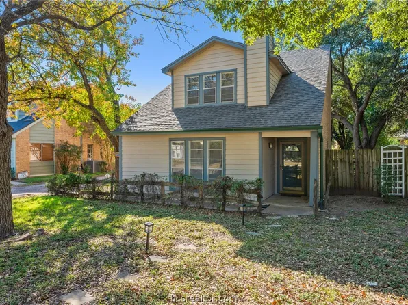 2312 Auburn Ct, College Station, TX 77840