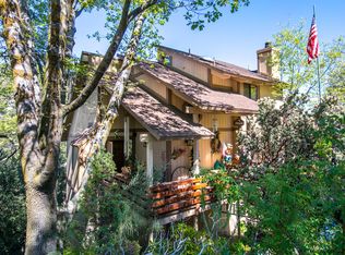 26557 Amador Ln, Lake Arrowhead, CA 92352