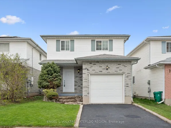 30 Beechmanor Cres, Kitchener, ON N2N 3H5