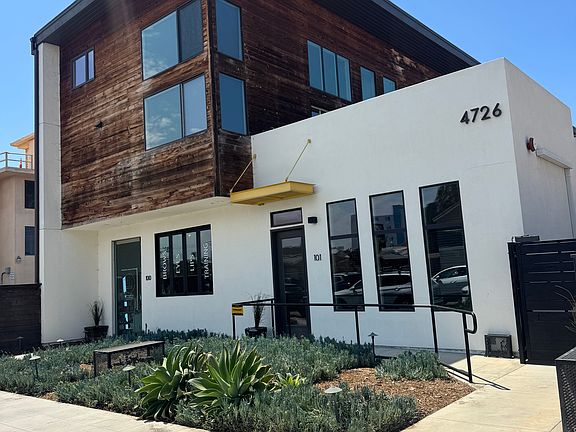 2nd image of 4726 Utah St #101