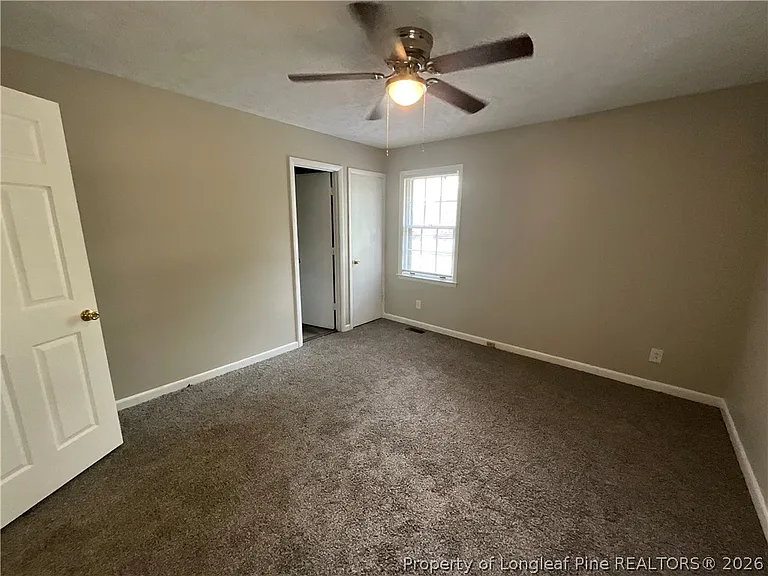 1365 Greenock Ave — Photo 18