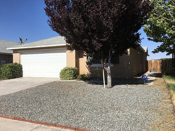 3rd image of 13441 Merry Oaks St