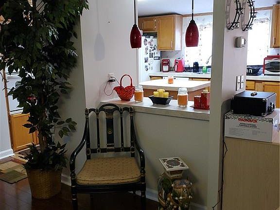 4th image of 113 Amber Knoll Dr